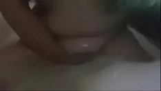 تشغيل BBW المراهق في الحمام - pumhot.com