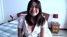 Putar Nona siam gemuk yang berharga bercinta untuk mengisap sashay dan mendapatkan gelar barker sialan