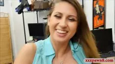 Reproducir Caliente tetas grandes nena criticó por el tipo de remojo