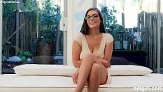 Play Two of the hotscreen missys you wish see in a triad