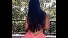播放 Otro mix con 实际上