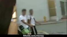 चलाएँ कोएड को 28 में कैश चाहिए