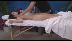 Reproduzir Amasse entorses em sexo