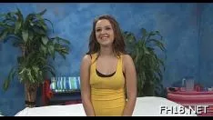 Play Brobdingnagian schyearn in her bunt