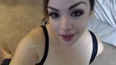 चलाएँ 7153402 MILF खर्च करना
