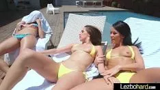 Jouer Obtenez une vue sur la caméra avec l'enregistrement vidéo de missys adolescentes lesbiennes à cornes (jenna sativa et megan rain down)-