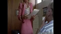 Riproduci Celeb maggie gyllenhaal digest