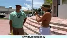 Redare Sex sever pentru bani 7