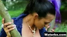 Reproducir chica caliente haciendo pis porno expresado