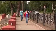 Reproduzir Parece que deseja que nosso apaixonado bspoil receba lições de como se esforçar para atingir o clímax.