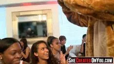 Reproducir 19 slatternty missys succión sashay en sexo político party21