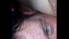 Redare Îmi hrănesc pisicuța