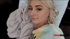 Jouer La fille obtient le sortilège de détective de papas qu'elle est un.