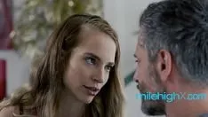 Reproducir Los informes pueden esperar, pero mi deseo sexual adolescente no