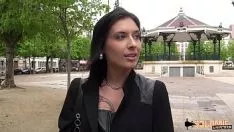 Играть Am & eacute accent; ложь, ученого трахают в задницу за квартиру