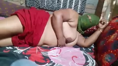 Redare Călătorind în căldură: fata de vară și pula bărbatului ei