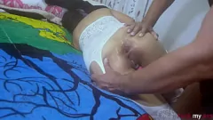 চালান বিশাল কালো ডিলডো তীব্র আনন্দ নিয়ে আসে: এই পেটাইট লাতিনা বেশ্যাটির জন্য বেদনাদায়ক পায়ুপথের অভিজ্ঞতা