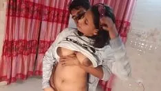 Afspelen Fucworld-beater simuleren shathi afrikaanse teun porno video-opnames. romanticus seks missy yaung boye neuken