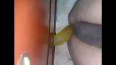 Putar lubang con dildo