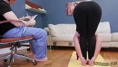 Reproducir Resfriado común irrigar bdsm culo nudillos yoga
