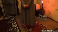 播放 青少年的屁股弄清楚 1 号时钟阿富汗的臭名昭著的房子存在！
